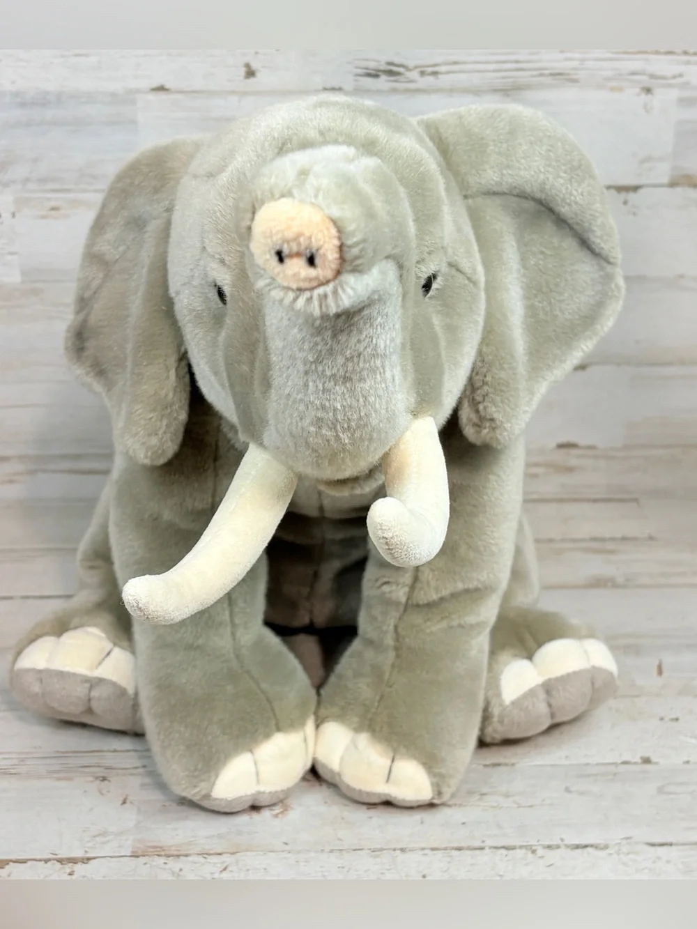 2013 FAO Schwarz Toys “R” Us Big Sitting Elephant Plush Stuffed Animal